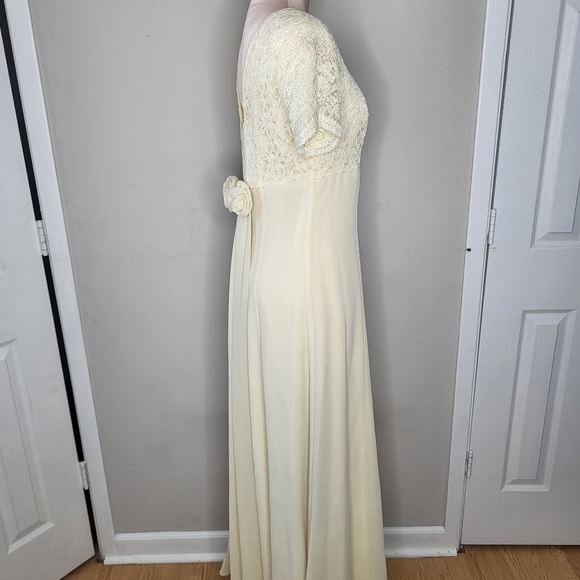 Vintage Lanz of Salzburg Pale Yellow/Ivory Lace Gown Mother of the Bride Size 6 - Picture 8 of 10